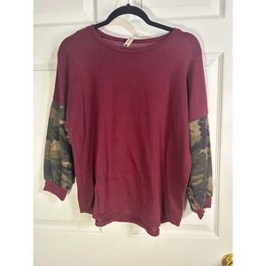 Pomelo Womens Top Size L Burgundy‎ Camo Sleeve Pullover Casual